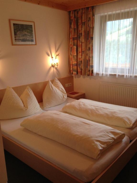 Haus Zirmblick Daire Saalbach-Hinterglemm Oda fotoğraf