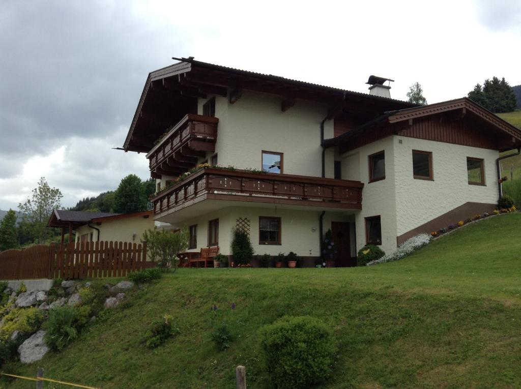 Haus Zirmblick Daire Saalbach-Hinterglemm Dış mekan fotoğraf