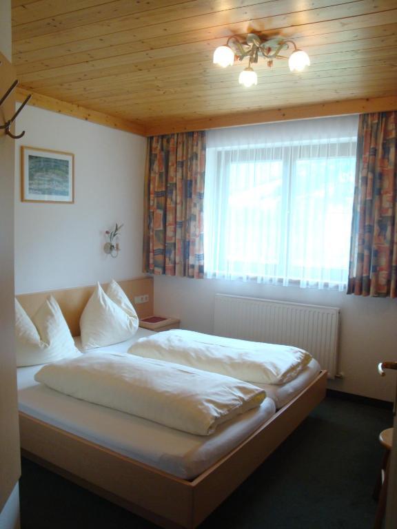 Haus Zirmblick Daire Saalbach-Hinterglemm Oda fotoğraf